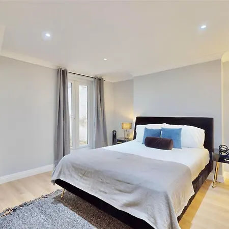 Appartement Tube & Notting Hill Nearby - Garden Flat Haven à Londres Extérieur photo